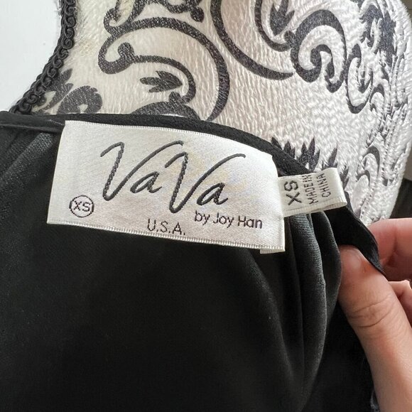 VaVa by Joy Han black off shoulder crochet trim blouse.  Size XS - Picture 8 of 9